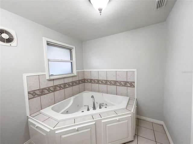 1623 12TH STREET, St Cloud, FL 34769