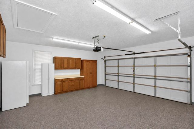 1862 James Dr, Murfreesboro, TN 37129