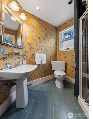 2127 Boyer Avenue E, Seattle, WA 98112
