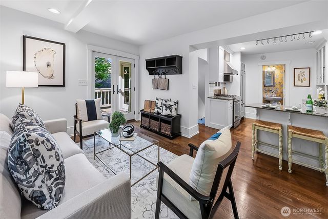 2127 Boyer Avenue E, Seattle, WA 98112