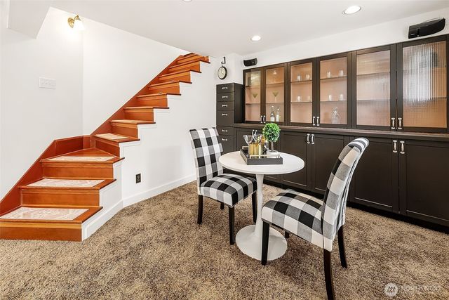 2127 Boyer Avenue E, Seattle, WA 98112