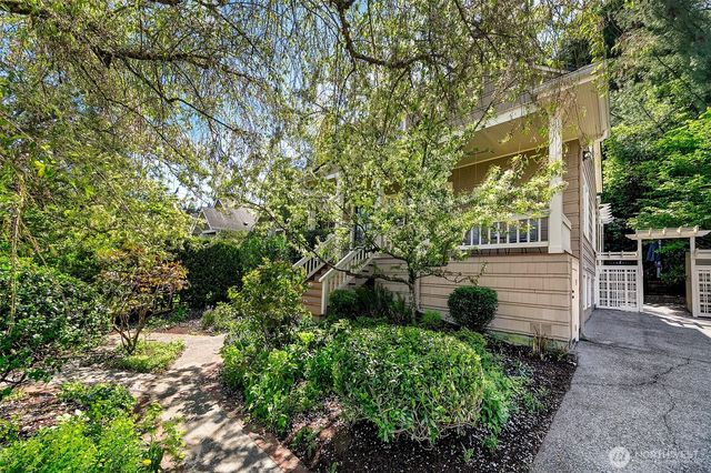 2127 Boyer Avenue E, Seattle, WA 98112