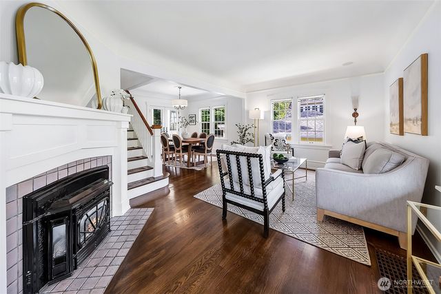 2127 Boyer Avenue E, Seattle, WA 98112