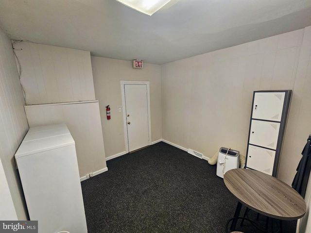 304 W STATE ST, Trenton, NJ 08618