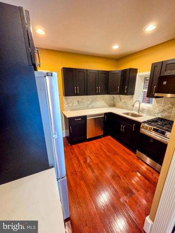 304 W STATE ST, Trenton, NJ 08618