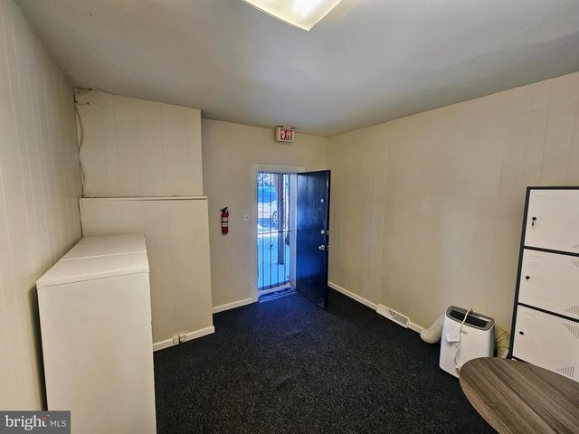 304 W STATE ST, Trenton, NJ 08618