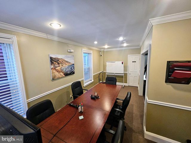 304 W STATE ST, Trenton, NJ 08618