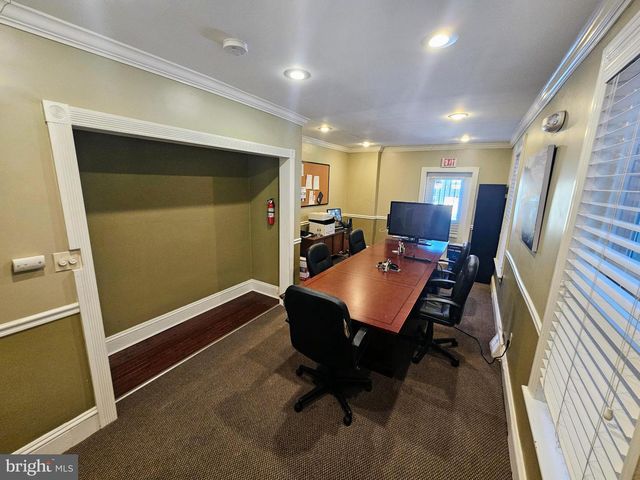 304 W STATE ST, Trenton, NJ 08618