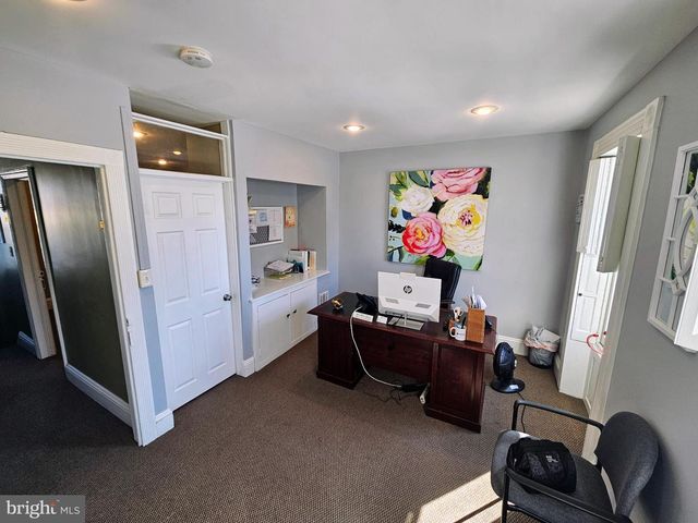 304 W STATE ST, Trenton, NJ 08618