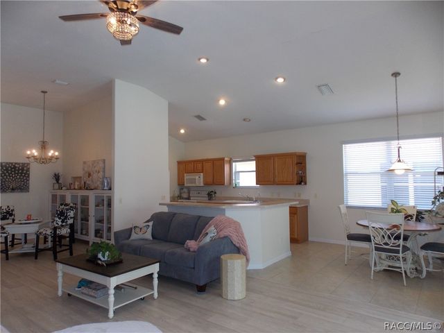 1281 W Diamond Shore Loop, Hernando, FL 34442