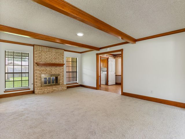 3002 El Camino Street, Bay City, TX 77414