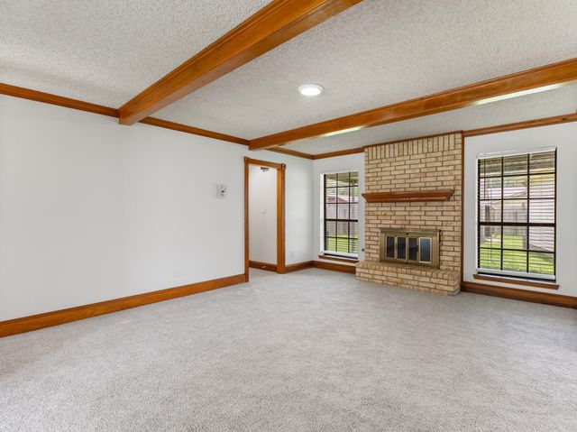 3002 El Camino Street, Bay City, TX 77414