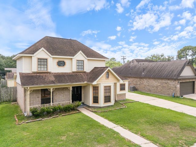 3002 El Camino Street, Bay City, TX 77414