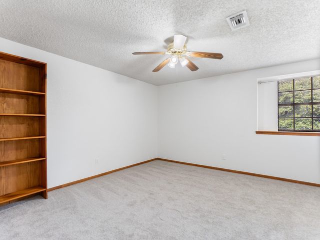 3002 El Camino Street, Bay City, TX 77414