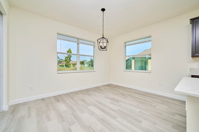 5940 Manzanita Way, Vero Beach, FL 32967