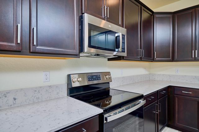 5940 Manzanita Way, Vero Beach, FL 32967