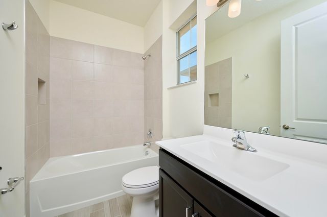 5940 Manzanita Way, Vero Beach, FL 32967