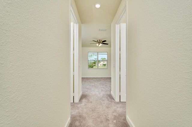 5940 Manzanita Way, Vero Beach, FL 32967