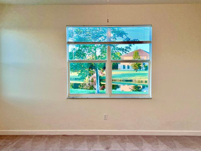 5940 Manzanita Way, Vero Beach, FL 32967