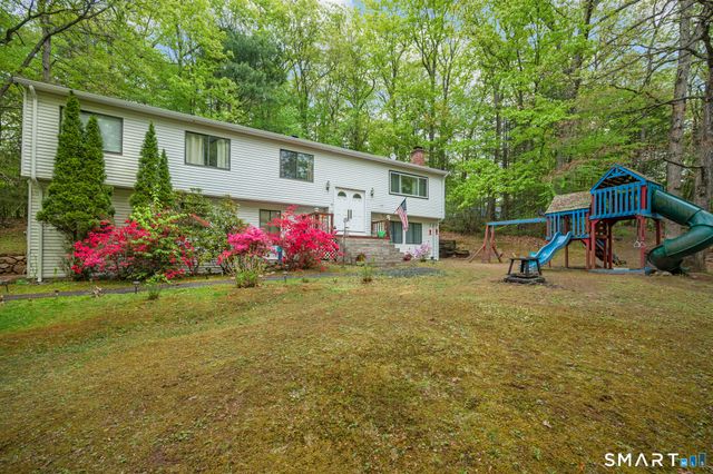 72 Old Meadow Plain Road, Simsbury, CT 06089