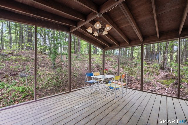 72 Old Meadow Plain Road, Simsbury, CT 06089