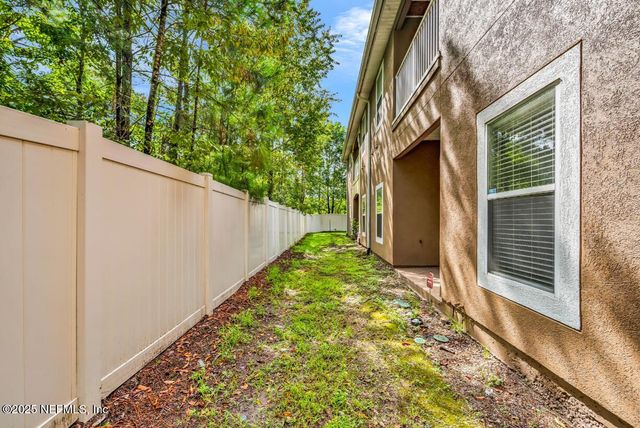 7920 MERRILL Road 1004, Jacksonville, FL 32277
