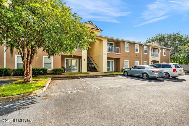 7920 MERRILL Road 1004, Jacksonville, FL 32277