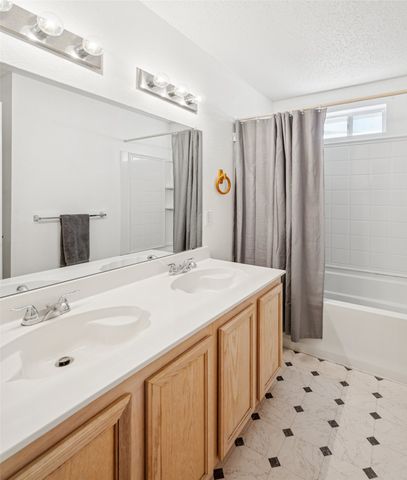 1516 Windy Meadows Drive, Burleson, TX 76028