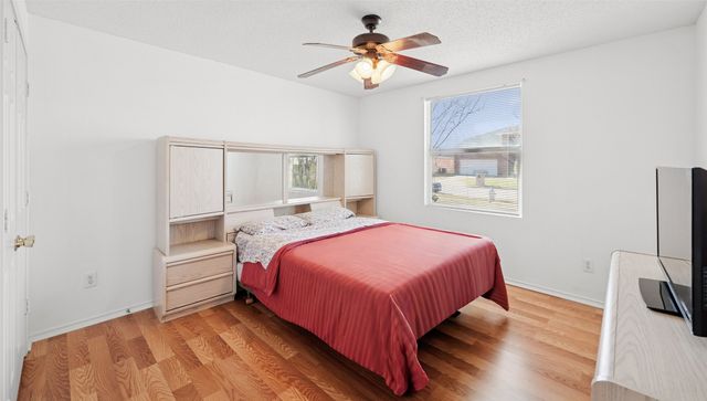 1516 Windy Meadows Drive, Burleson, TX 76028