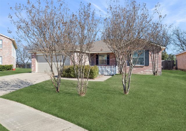 1516 Windy Meadows Drive, Burleson, TX 76028