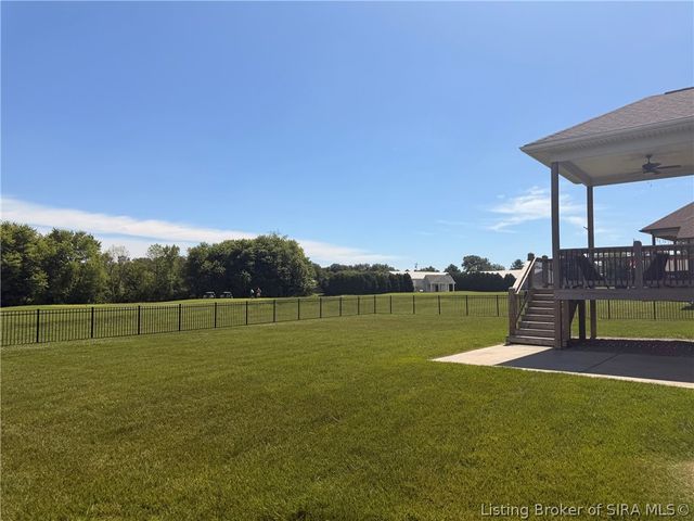 1861 Augusta Boulevard, Henryville, IN 47126