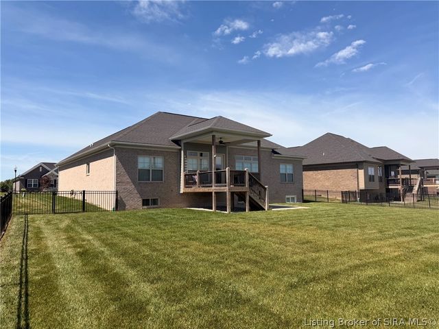 1861 Augusta Boulevard, Henryville, IN 47126