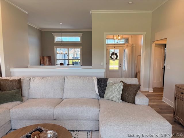 1861 Augusta Boulevard, Henryville, IN 47126