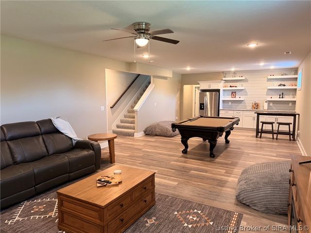 1861 Augusta Boulevard, Henryville, IN 47126