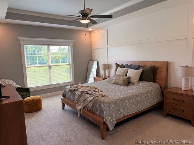 1861 Augusta Boulevard, Henryville, IN 47126