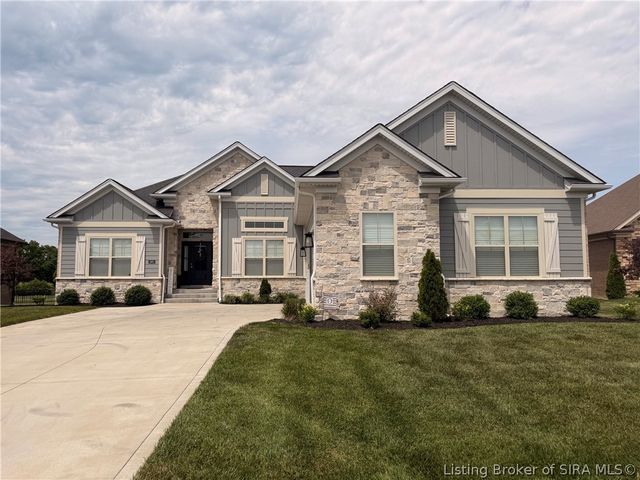 1861 Augusta Boulevard, Henryville, IN 47126