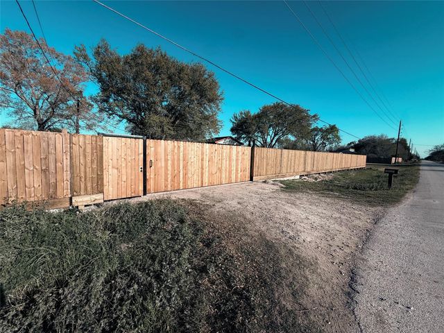 9027 Puritan Way CR524, Rosharon, TX 77583