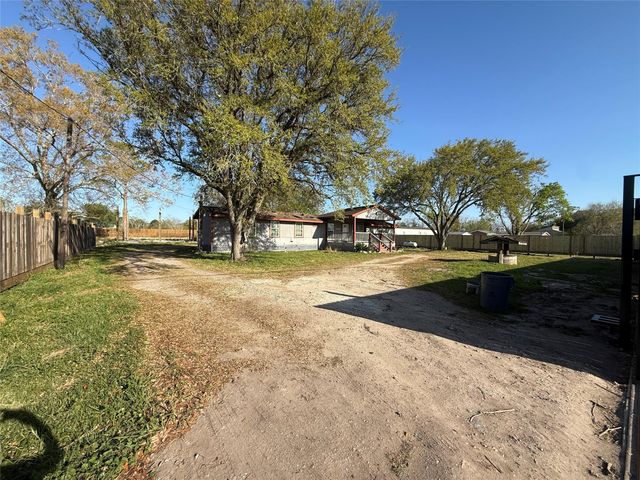 9027 Puritan Way CR524, Rosharon, TX 77583