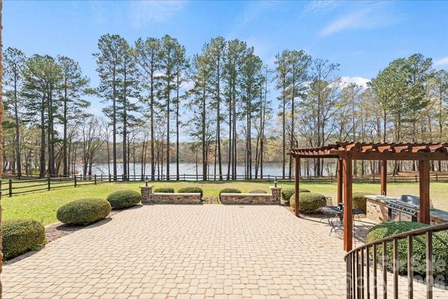 962 Miller Road, Jefferson, SC 29718