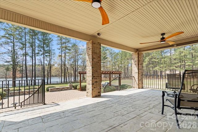 962 Miller Road, Jefferson, SC 29718