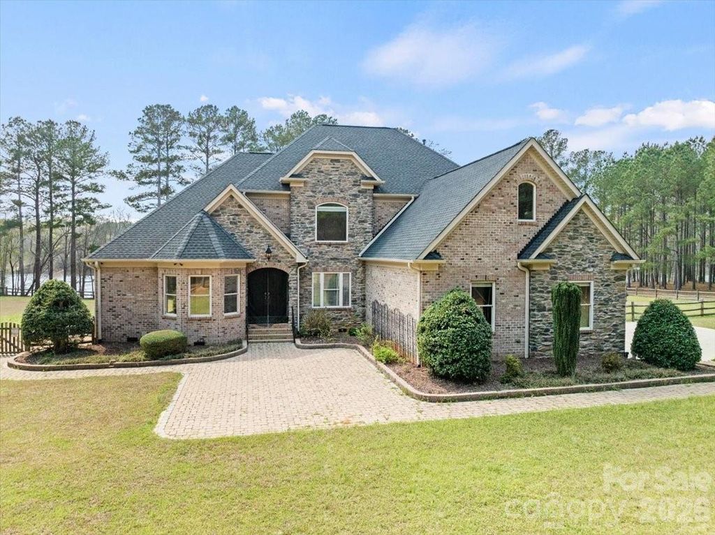 962 Miller Road, Jefferson, SC 29718