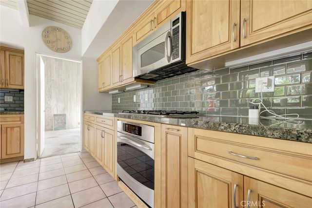 10412 Reseda, Porter Ranch, CA 91326