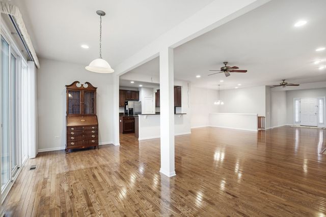 3622 Monticeto Circle, Mundelein, IL 60060