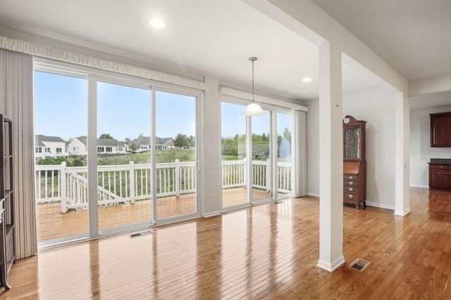 3622 Monticeto Circle, Mundelein, IL 60060