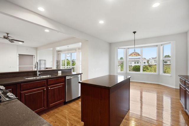 3622 Monticeto Circle, Mundelein, IL 60060