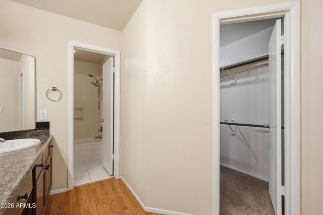 19037 N 6th Street, Phoenix, AZ 85024