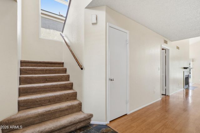 19037 N 6th Street, Phoenix, AZ 85024