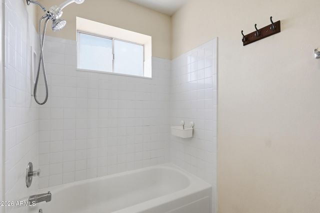 19037 N 6th Street, Phoenix, AZ 85024