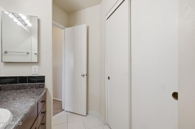 19037 N 6th Street, Phoenix, AZ 85024