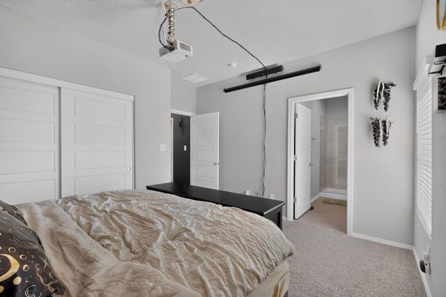 1429 Tierra Verde Loop NW, Los Lunas, NM 87031